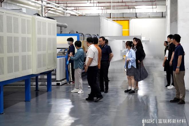柔弹陶瓷超细纤维材料的产业化关键技术及应用国际先进水平成果米乐M6 米乐(图2) 柔弹陶瓷超细纤维材料的产业化关键技术及应用国际先进水平成果米乐M6 米乐(图2)