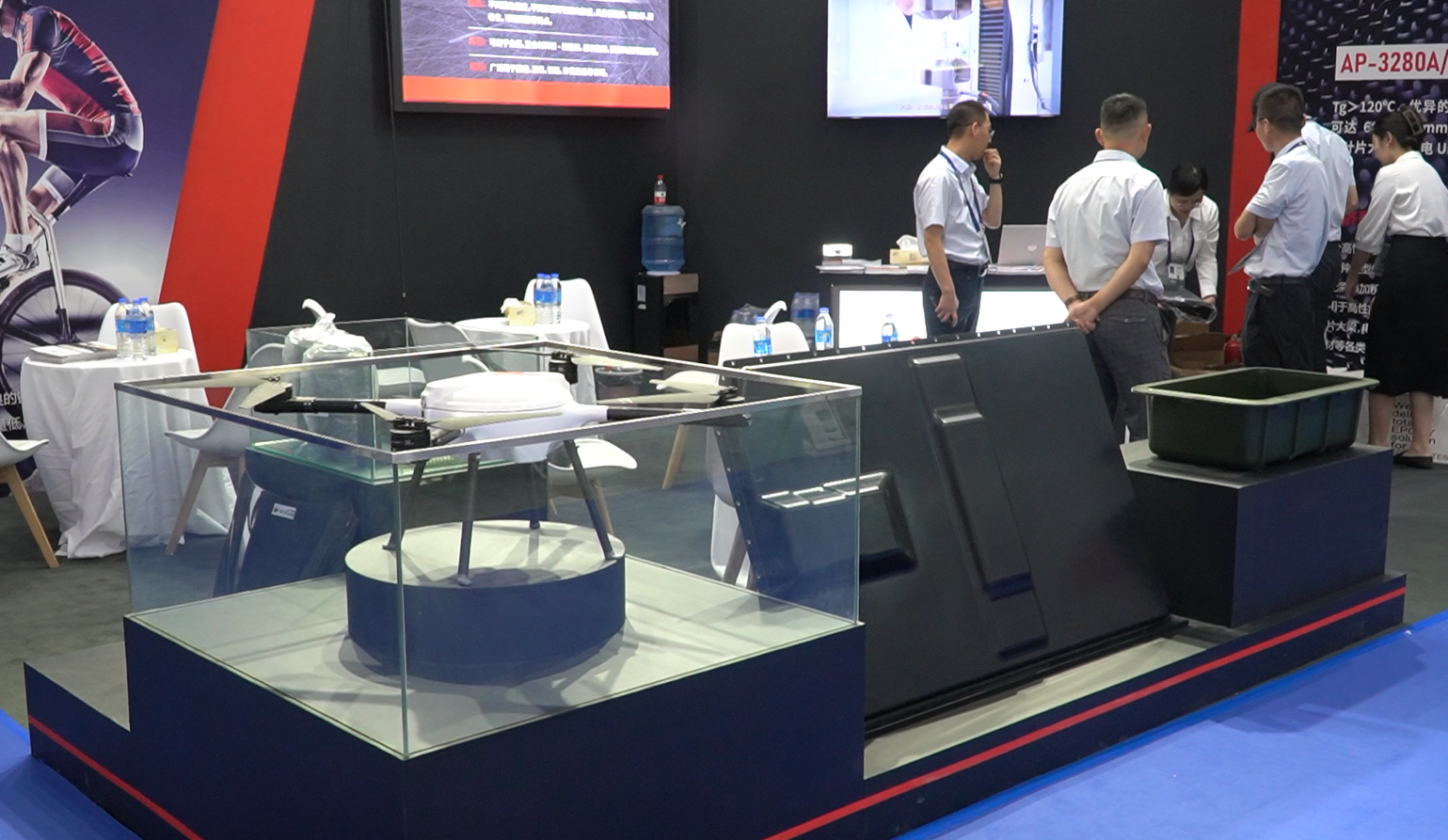 新博会进行时｜台商台企“逛”米乐M6 米乐新博会 对接洽谈共谋发展(图5)