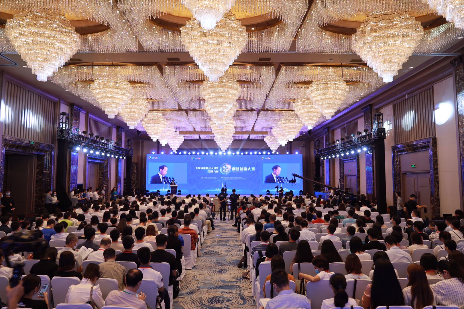 “米乐M6 米乐纳米之星”总决赛收官黄埔科技成果如何转化落地大湾区？(图1)