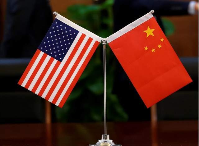 华为新手机“硬净”！坚韧玄武机身设计超耐摔防尘防水防低温米乐M6 米乐(图2)