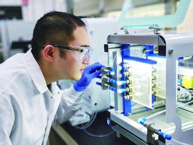 米乐M6 米乐有研（广东）新材料技术研究院王荣跃：“氢”尽全力 加速燃料电池产业化(图2)