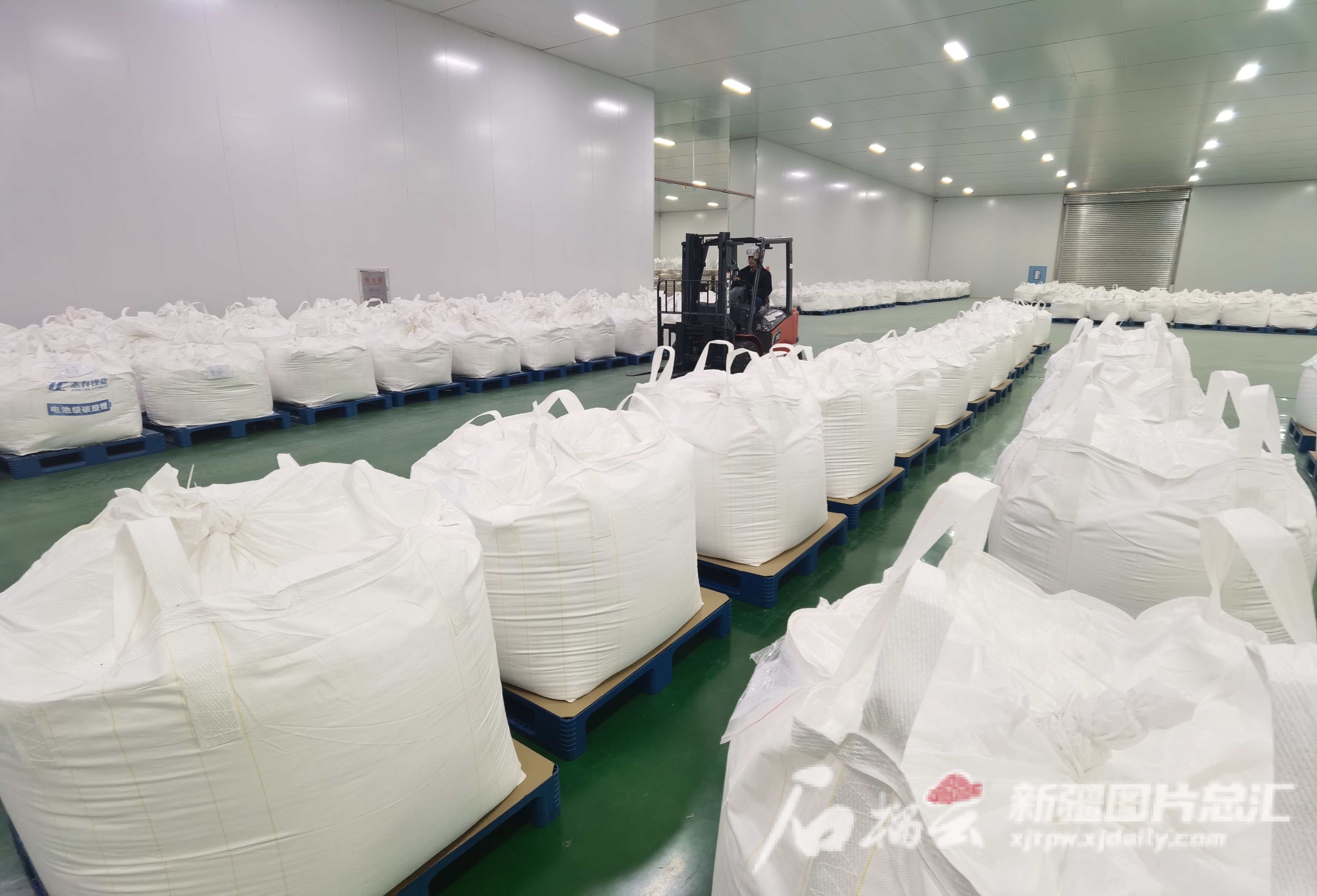 米乐M6 米乐若羌戈壁滩上建起千亿级产业集群(图1)