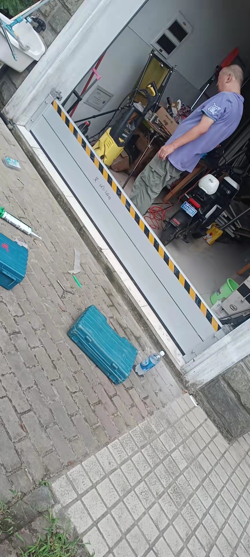 米乐 M6米乐防护挡板防汛 铝合金防水板安全可靠-搜了网(图3) 米乐 M6米乐防护挡板防汛 铝合金防水板安全可靠-搜了网(图3)