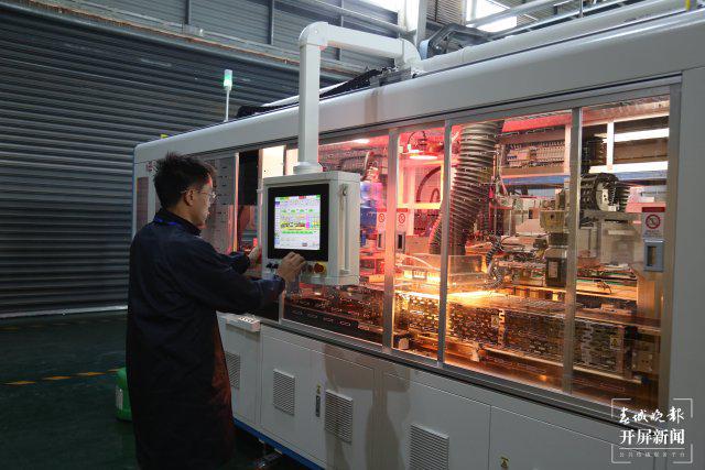 曲靖市沾益区“一路绿灯” 助力重点项目建设投产见效(图3) 曲靖市沾益区“一路绿灯” 助力重点项目建设投产见效(图3)