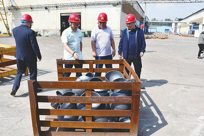 科技专家进企业 吕梁转型蹚新路(图4) 科技专家进企业 吕梁转型蹚新路(图4)