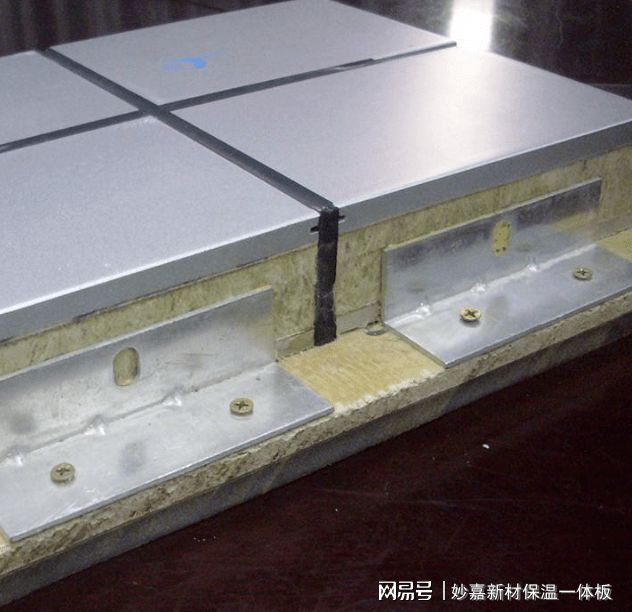 保温一体板怎样提高使用寿命(图1)