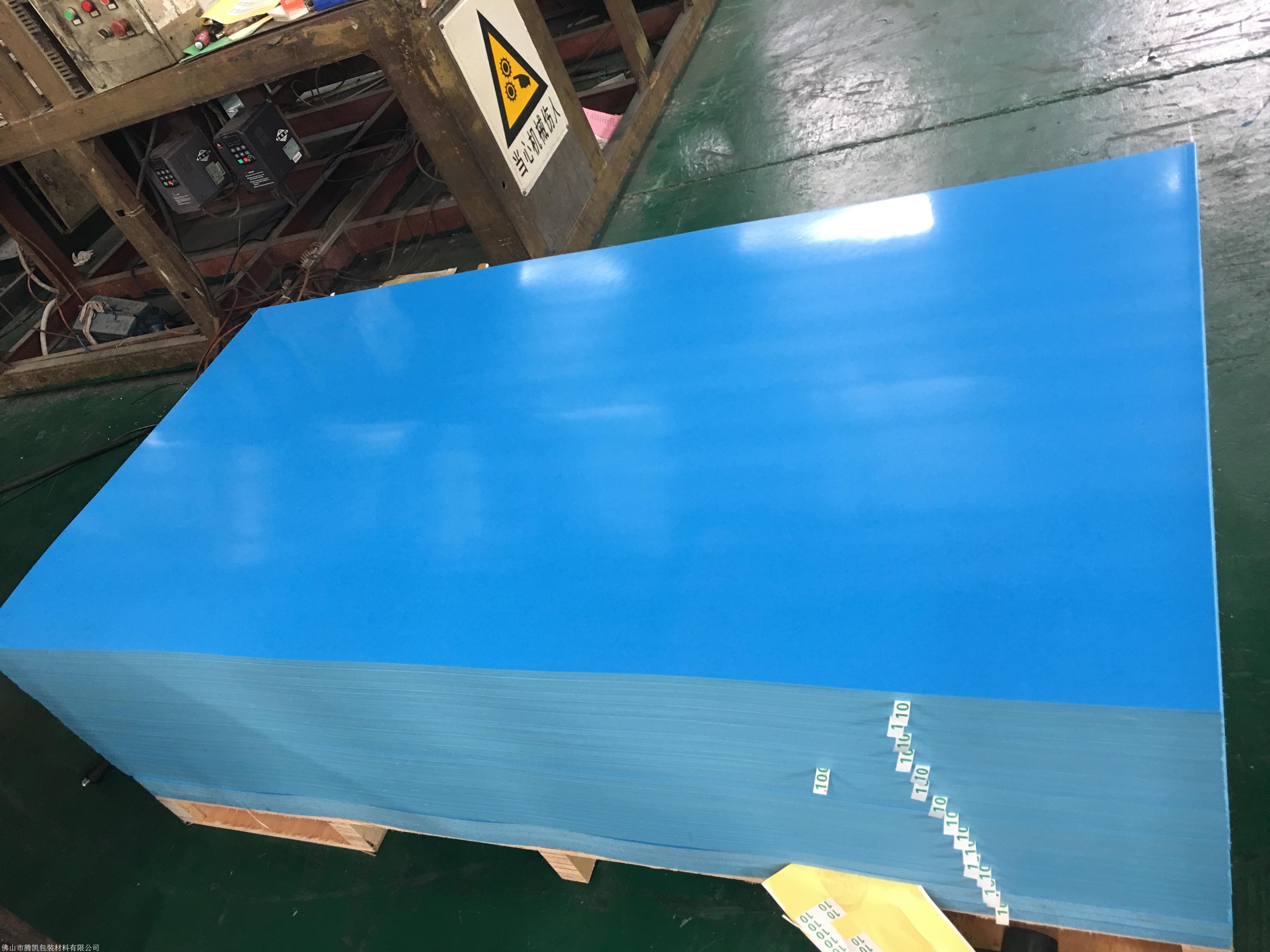 广告装饰板PE板PP板端护板箱包板防水板卷材(图1) 广告装饰板PE板PP板端护板箱包板防水板卷材(图1)