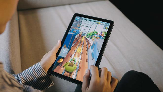 平板电脑也能“水陆两栖”?AGM首款防水平板P1正式亮相(图2) 平板电脑也能“水陆两栖”?AGM首款防水平板P1正式亮相(图2)