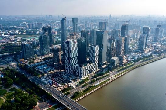 广州科技与产业界代表共谋创新驱动发展新思路(图1)