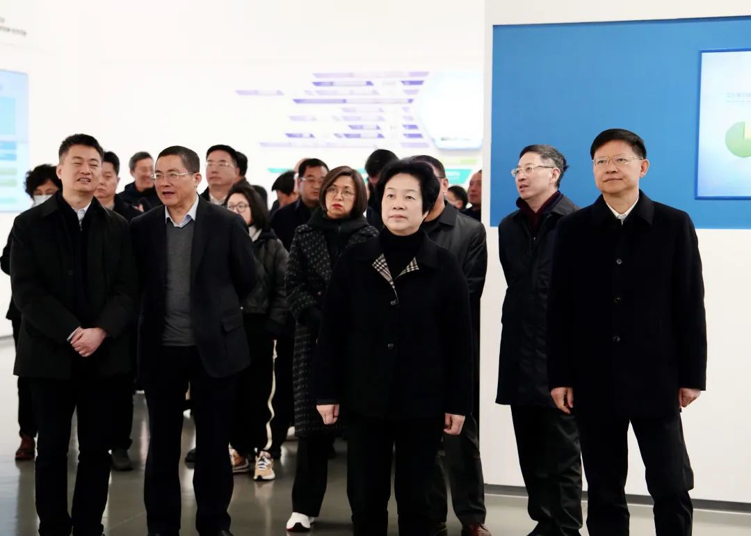 争创一流、对标先进!宝山区处级党政负责干部政治能力建设专题班赴苏州市、南通市学习考察(图6) 争创一流、对标先进!宝山区处级党政负责干部政治能力建设专题班赴苏州市、南通市学习考察(图6)