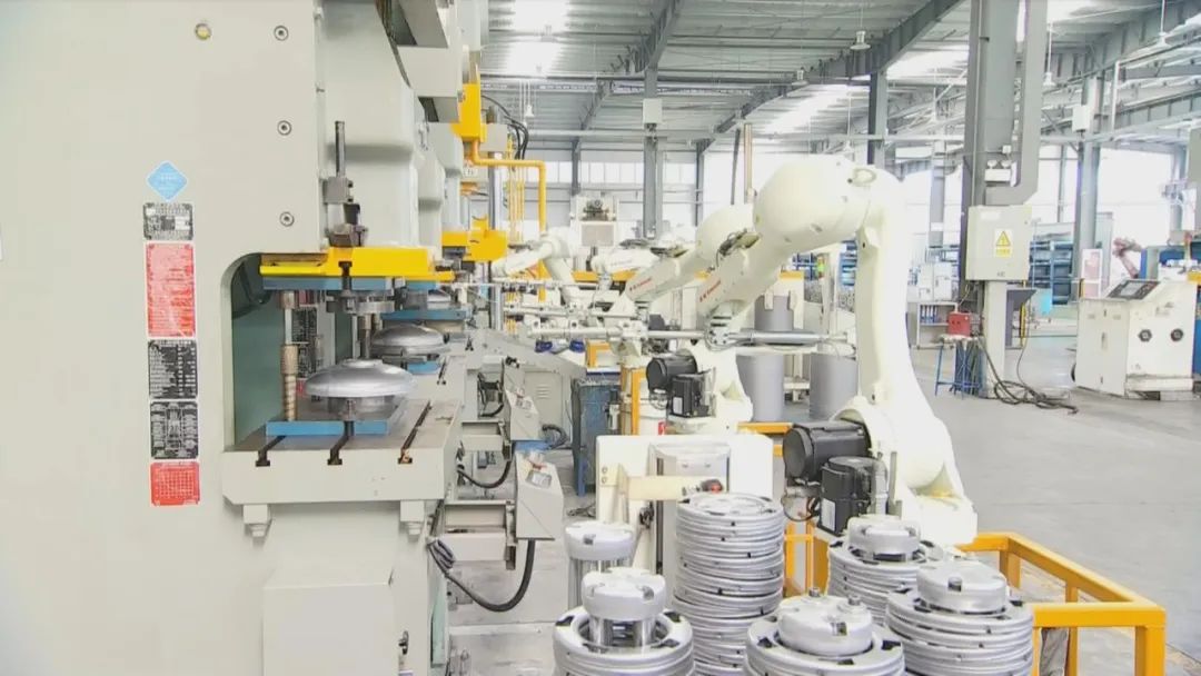 向“新”而行 因地制宜培育新质生产力(图9) 向“新”而行 因地制宜培育新质生产力(图9)