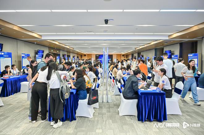 安家费、入编、年薪60万！近千岗位邀约新材料大神就位(图1)