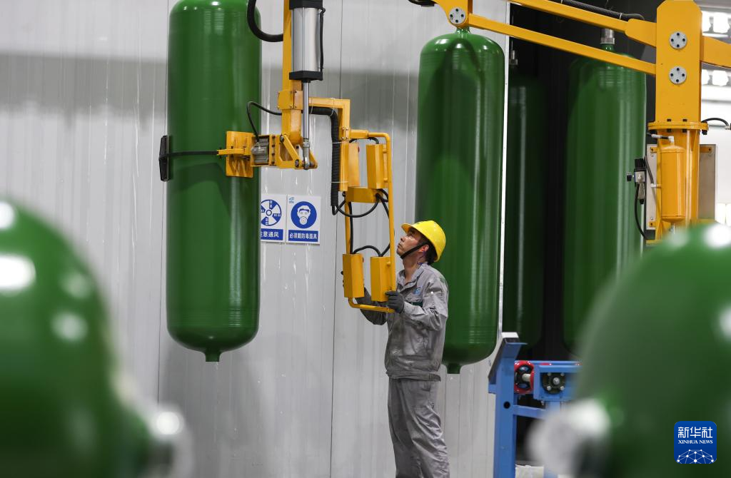 苏州创新提质加快构建现代化产业体系(图2)