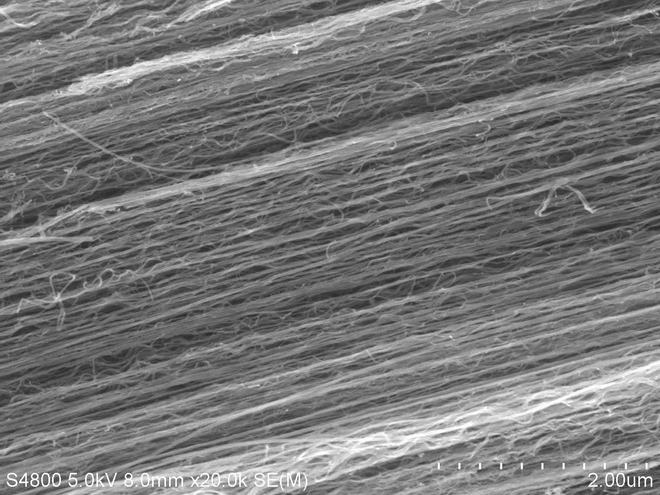 自研第三代卧炉CVD设备「碳峰科技」实现千吨碳纳米管量产 36氪早期项目(图1) 自研第三代卧炉CVD设备「碳峰科技」实现千吨碳纳米管量产 36氪早期项目(图1)
