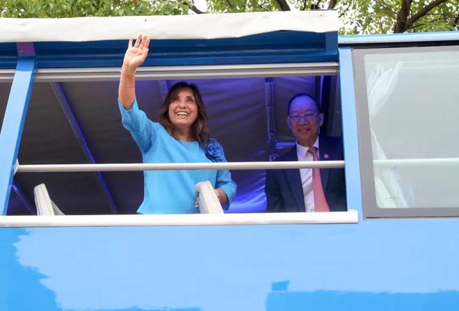 秘鲁总统博鲁阿尔特访问苏州(图5) 秘鲁总统博鲁阿尔特访问苏州(图5)