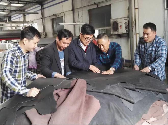 中国化工学会会士风采:马建中(图3) 中国化工学会会士风采:马建中(图3)