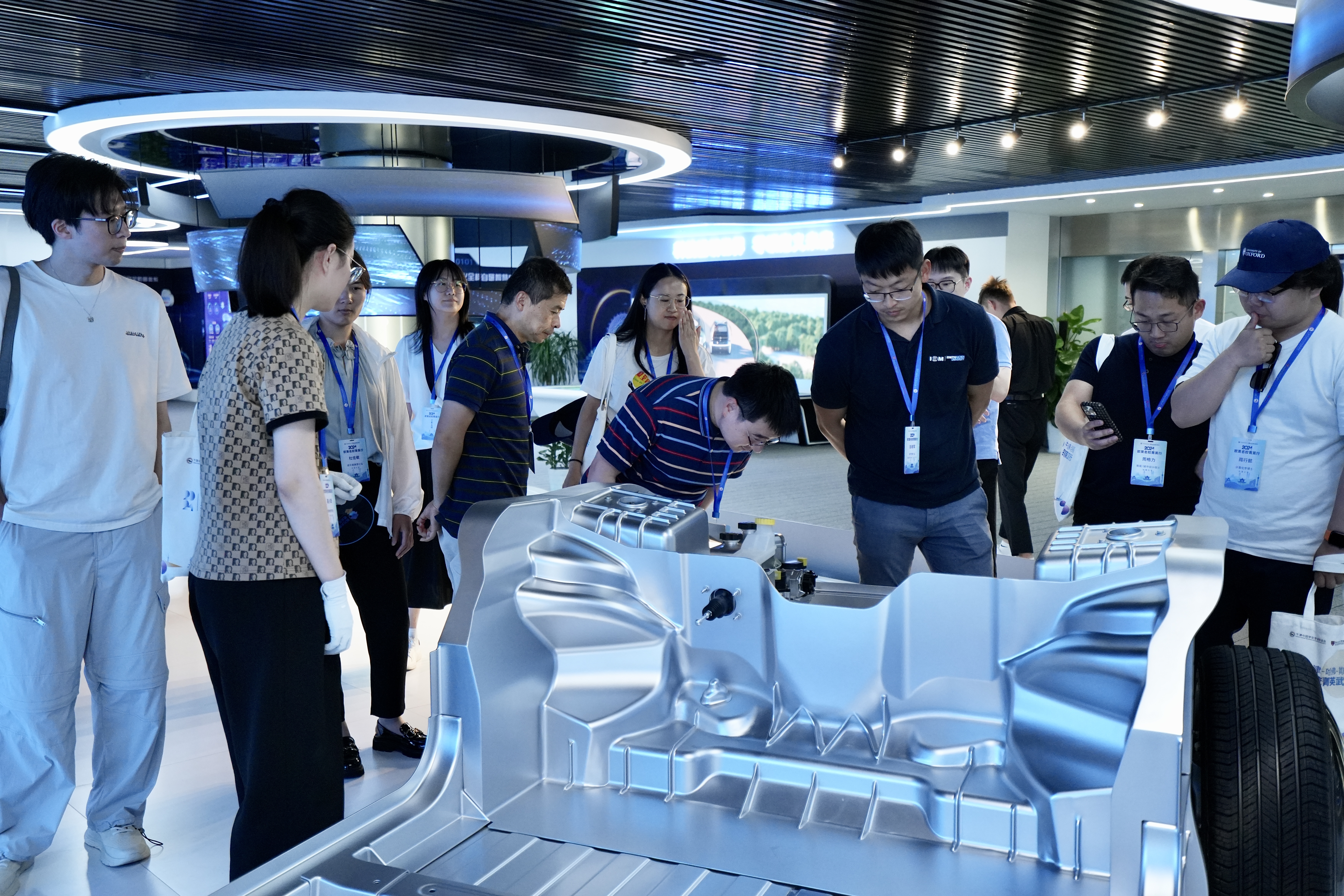 三位武汉人才的接力跑(图1) 三位武汉人才的接力跑(图1)